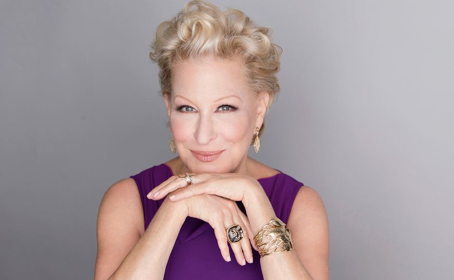 Bette Midler Net Worth 2022